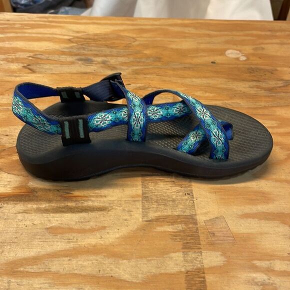 Chaco left sandal only - Picture 5 of 8